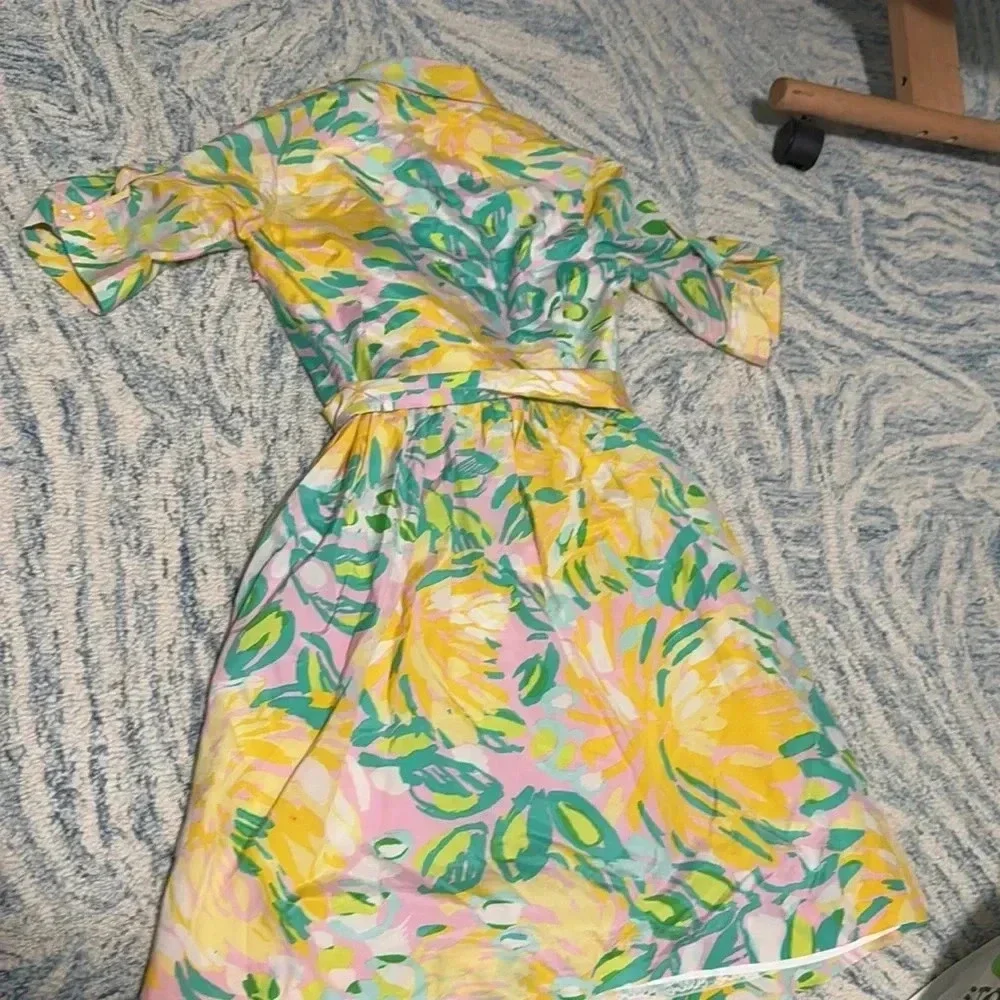 Lilly Pulitzer, pastel silk fit and flare waist tie dress six ￼